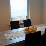 24 Modern & Gemuetlich *