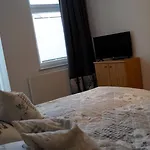 24 Modern & Gemuetlich *