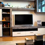 24 Modern & Gemuetlich Dessau-Rosslau