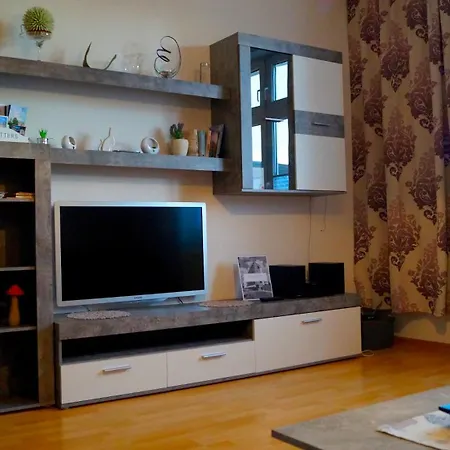 Apartment 24 Modern & Gemuetlich *