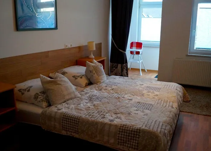 24 Modern & Gemuetlich *