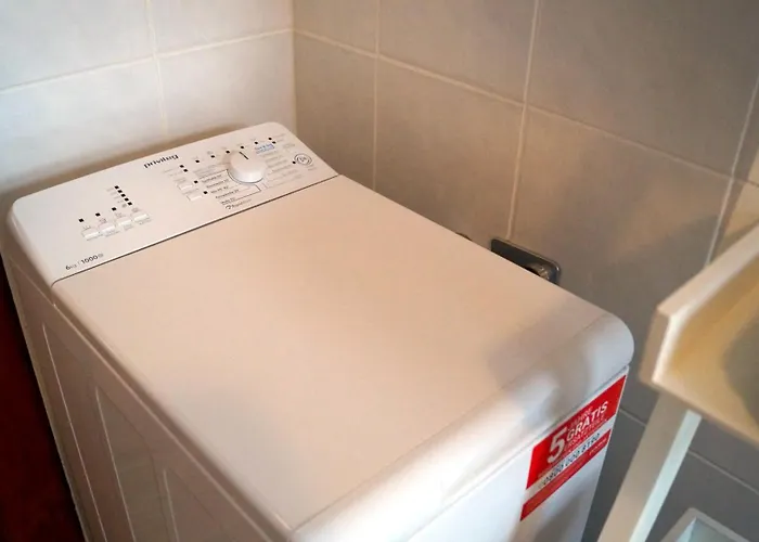 24 Modern & Gemuetlich