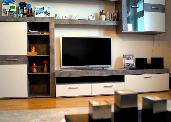 24 Modern & Gemuetlich